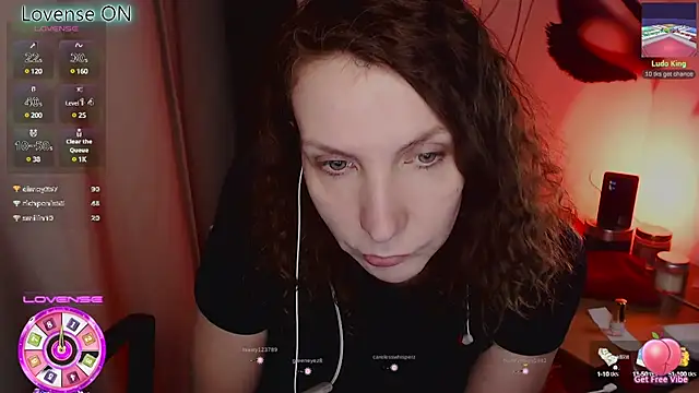 Snapshot of JohansonKatie chatting on 25, 2, 2025 JohansonKatie online show from 25, 2, 2025