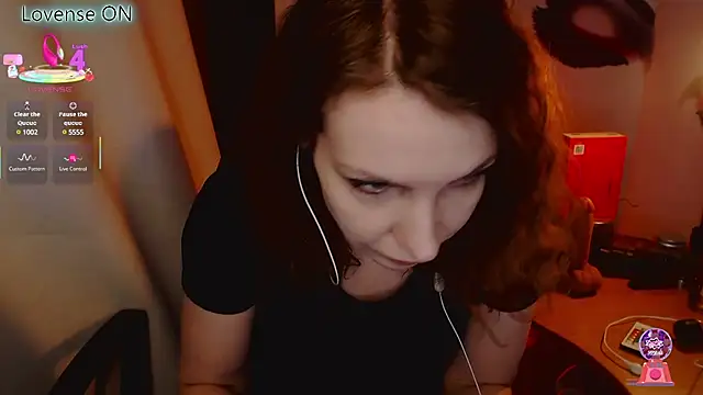 Snapshot of JohansonKatie chatting on 21, 3, 2025 JohansonKatie online show from 21, 3, 2025