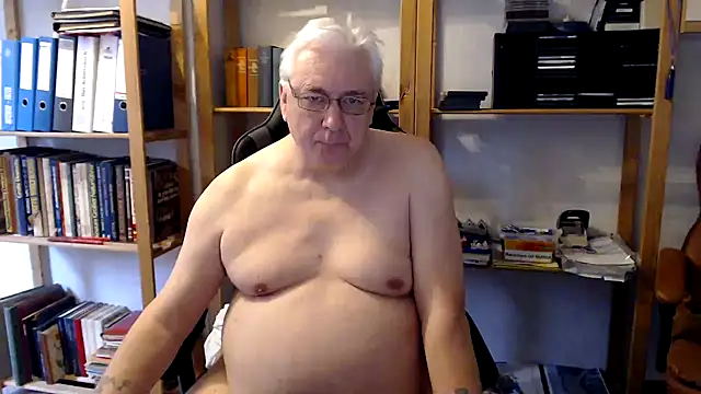 Snapshot of SchwanzhureXXL chatting on 12, 2, 2025 SchwanzhureXXL online show from 12, 2, 2025