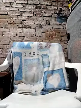 Snapshot of JaMell61 chatting on 8, 2, 2025 JaMell61 online show from 8, 2, 2025