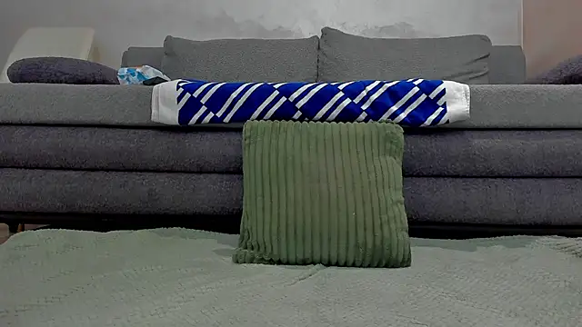 emilianna666 online show from 8, 4, 2026