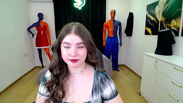 Snapshot of NicoleFoxery chatting on 5, 2, 2025 NicoleFoxery online show from 5, 2, 2025