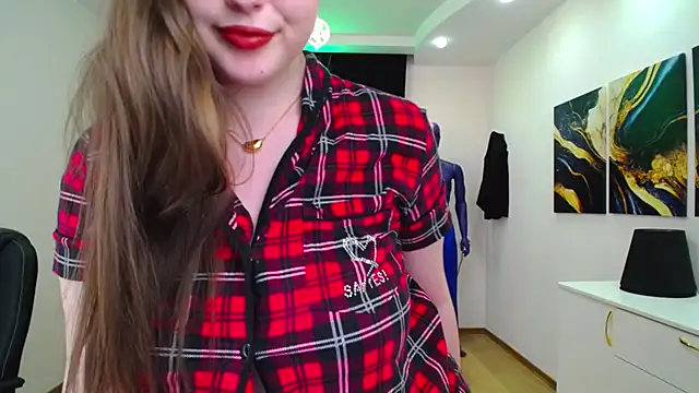 Snapshot of NicoleFoxery chatting on 9, 2, 2025 NicoleFoxery online show from 9, 2, 2025