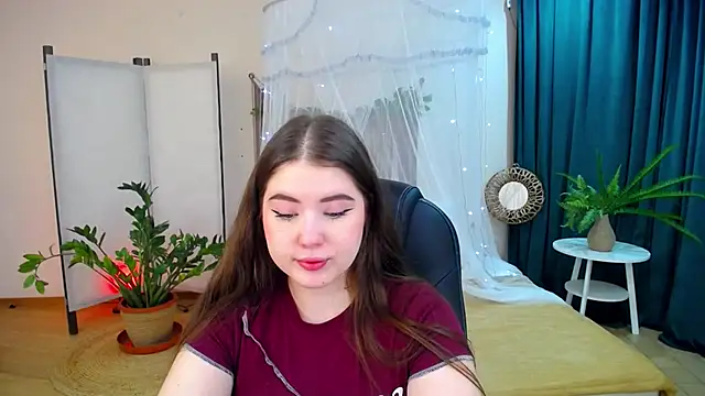 Snapshot of NicoleFoxery chatting on 12, 2, 2025 NicoleFoxery online show from 12, 2, 2025