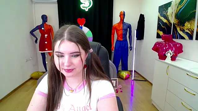 Snapshot of NicoleFoxery chatting on 17, 2, 2025 NicoleFoxery online show from 17, 2, 2025