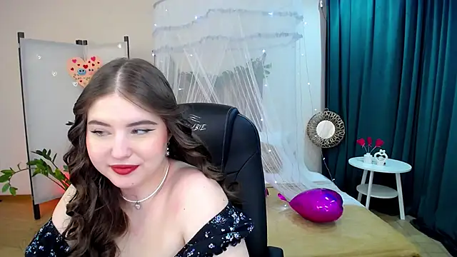 Snapshot of NicoleFoxery chatting on 21, 2, 2025 NicoleFoxery online show from 21, 2, 2025