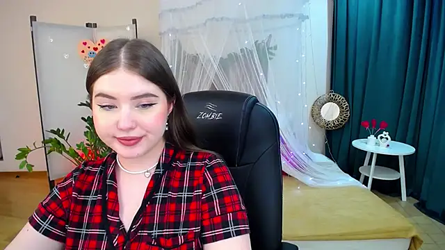 Snapshot of NicoleFoxery chatting on 22, 2, 2025 NicoleFoxery online show from 22, 2, 2025