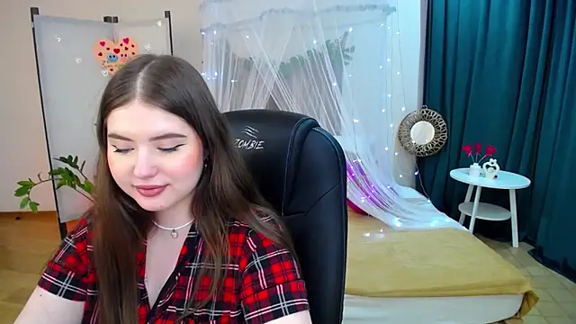 Snapshot of NicoleFoxery chatting on 22, 2, 2025 NicoleFoxery online show from 22, 2, 2025