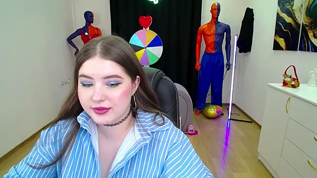 Snapshot of NicoleFoxery chatting on 25, 2, 2025 NicoleFoxery online show from 25, 2, 2025