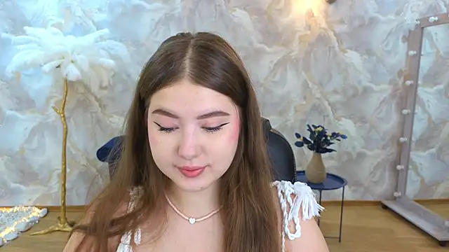 Snapshot of NicoleFoxery chatting on 9, 9, 2025 NicoleFoxery online show from 9, 9, 2025