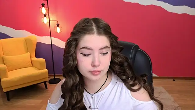 Snapshot of NicoleFoxery chatting on 10, 9, 2025 NicoleFoxery online show from 10, 9, 2025