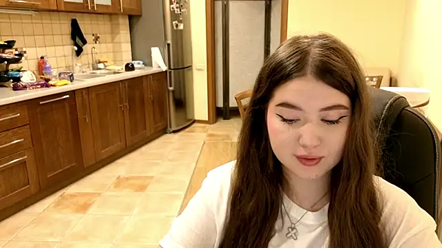 Snapshot of NicoleFoxery chatting on 25, 9, 2025 NicoleFoxery online show from 25, 9, 2025