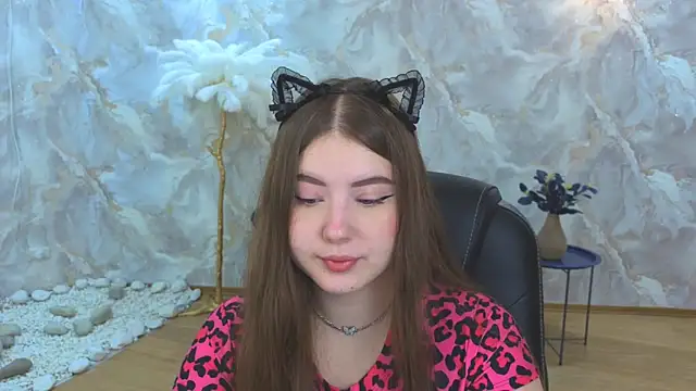 Snapshot of NicoleFoxery chatting on 12, 10, 2025 NicoleFoxery online show from 12, 10, 2025