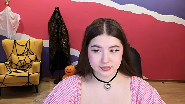 Snapshot of NicoleFoxery chatting on 29, 10, 2025 NicoleFoxery online show from 29, 10, 2025