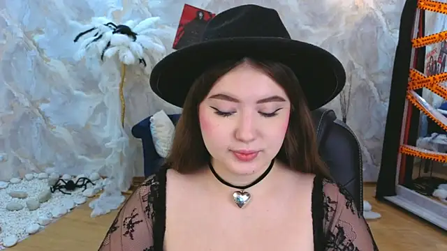 Snapshot of NicoleFoxery chatting on 30, 10, 2025 NicoleFoxery online show from 30, 10, 2025