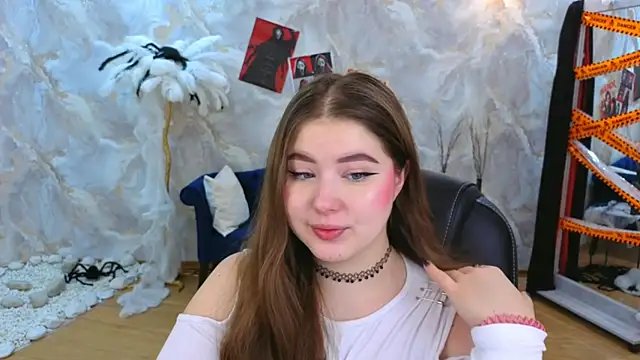 Snapshot of NicoleFoxery chatting on 1, 11, 2025 NicoleFoxery online show from 1, 11, 2025