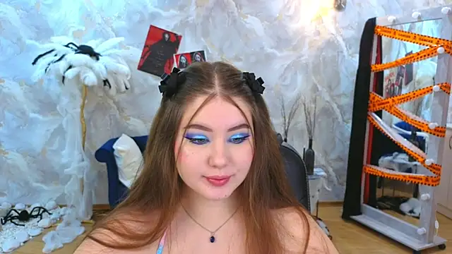 Snapshot of NicoleFoxery chatting on 7, 11, 2025 NicoleFoxery online show from 7, 11, 2025