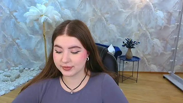 Snapshot of NicoleFoxery chatting on 3, 12, 2025 NicoleFoxery online show from 3, 12, 2025