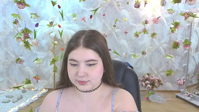 Snapshot of NicoleFoxery chatting on 17, 5, 2026 NicoleFoxery online show from 17, 5, 2026