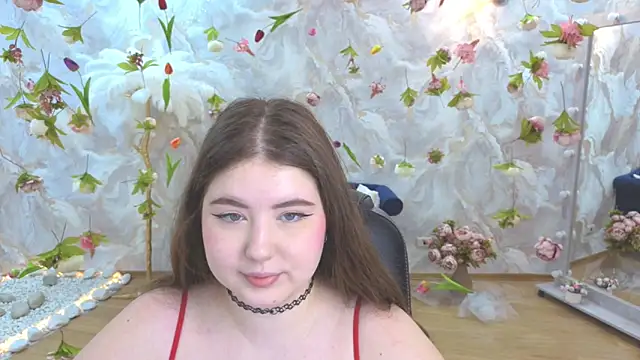 Snapshot of NicoleFoxery chatting on 18, 5, 2026 NicoleFoxery online show from 18, 5, 2026