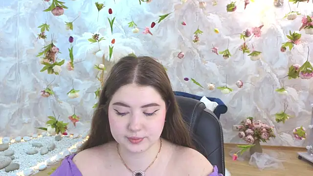 Snapshot of NicoleFoxery chatting on 23, 5, 2026 NicoleFoxery online show from 23, 5, 2026