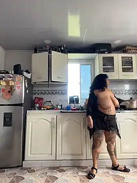 Snapshot of PrincessLauren420 chatting on 13, 11, 2025 PrincessLauren420 online show from 13, 11, 2025