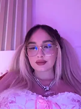 mollyxxx online show from 3, 2, 2026