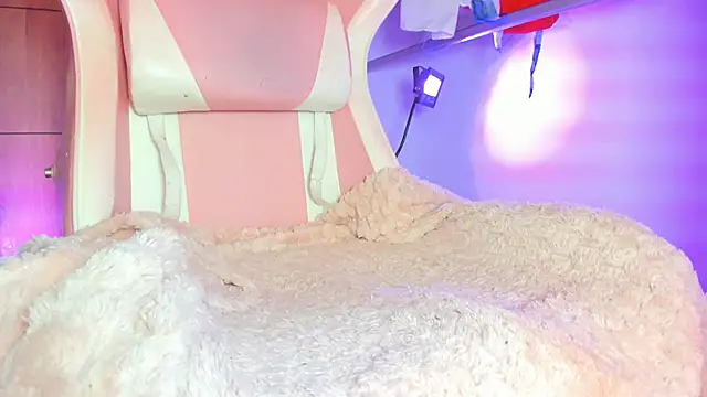 KataFerreira777 online show from 22, 11, 2025