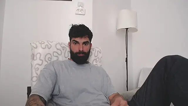 Snapshot of Verycutex chatting on 8, 3, 2025 Verycutex online show from 8, 3, 2025