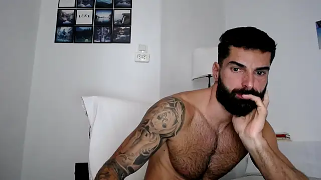 Snapshot of Verycutex chatting on 11, 10, 2025 Verycutex online show from 11, 10, 2025