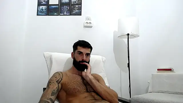 Snapshot of Verycutex chatting on 13, 10, 2025 Verycutex online show from 13, 10, 2025