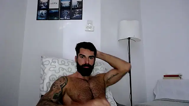 Snapshot of Verycutex chatting on 30, 10, 2025 Verycutex online show from 30, 10, 2025