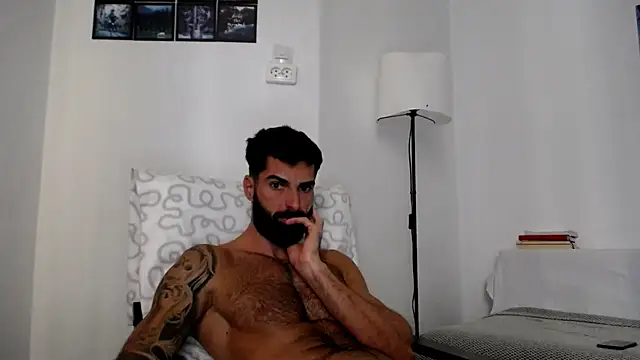 Snapshot of Verycutex chatting on 31, 10, 2025 Verycutex online show from 31, 10, 2025