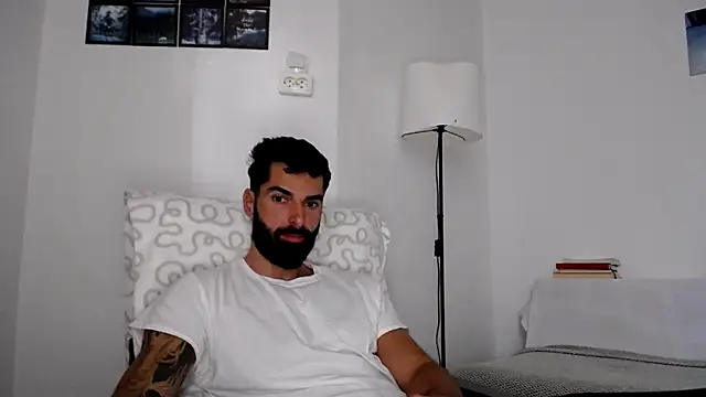 Snapshot of Verycutex chatting on 3, 11, 2025 Verycutex online show from 3, 11, 2025