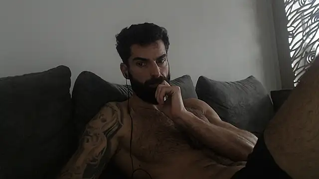 Snapshot of Verycutex chatting on 16, 11, 2025 Verycutex online show from 16, 11, 2025