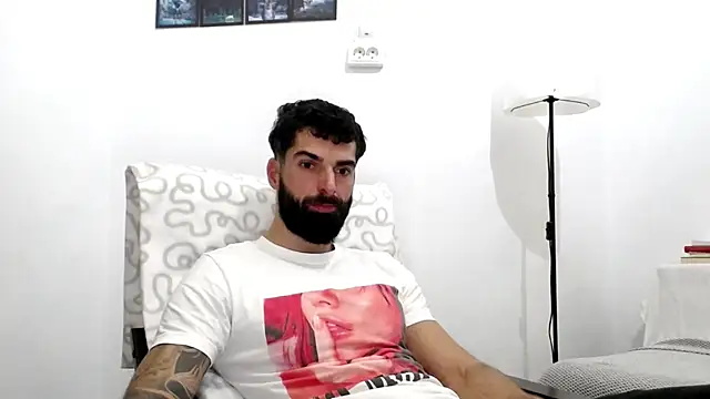 Snapshot of Verycutex chatting on 27, 11, 2025 Verycutex online show from 27, 11, 2025