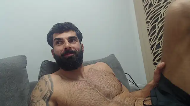 Snapshot of Verycutex chatting on 2, 12, 2025 Verycutex online show from 2, 12, 2025