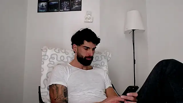 Verycutex online show from 1, 3, 2026