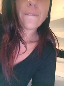 Snapshot of allyson22andy chatting on 11, 1, 2025 allyson22andy online show from 11, 1, 2025