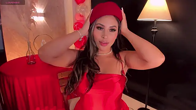 Snapshot of MiaRoberts1 chatting on 14, 2, 2025 MiaRoberts1 online show from 14, 2, 2025