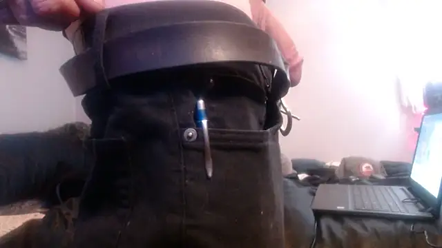 Snapshot of lickthecat chatting on 26, 11, 2025 lickthecat online show from 26, 11, 2025