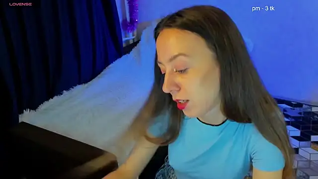 CurlySteph online show from 4, 1, 2025