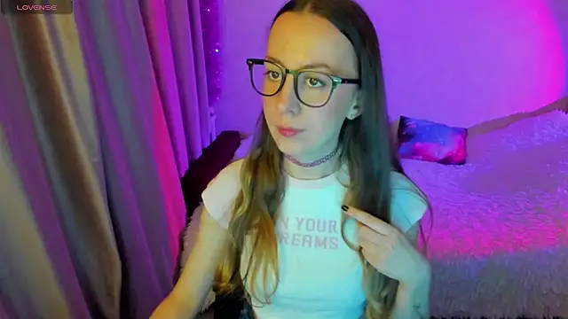 CurlySteph online show from 18, 9, 2025