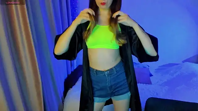 CurlySteph online show from 6, 10, 2025