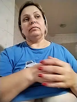 EvaCristal online show from 5, 11, 2025