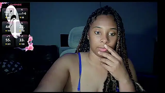 Snapshot of sassyslayz chatting on 20, 10, 2025 sassyslayz online show from 20, 10, 2025