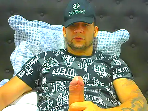 Snapshot of altenori112 chatting on 28, 5, 2026 altenori112 online show from 28, 5, 2026