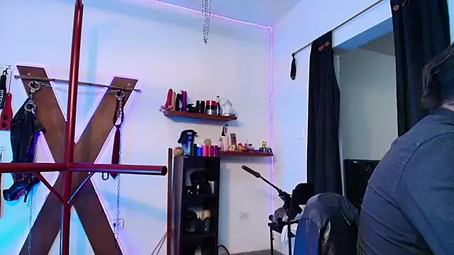 Snapshot of boy_n_girl chatting on 18, 12, 2024 boy n girl online show from 18, 12, 2024