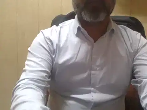 hairymaster95 online show from 17, 2, 2025