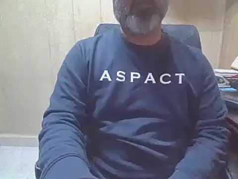 hairymaster95 online show from 14, 12, 2025